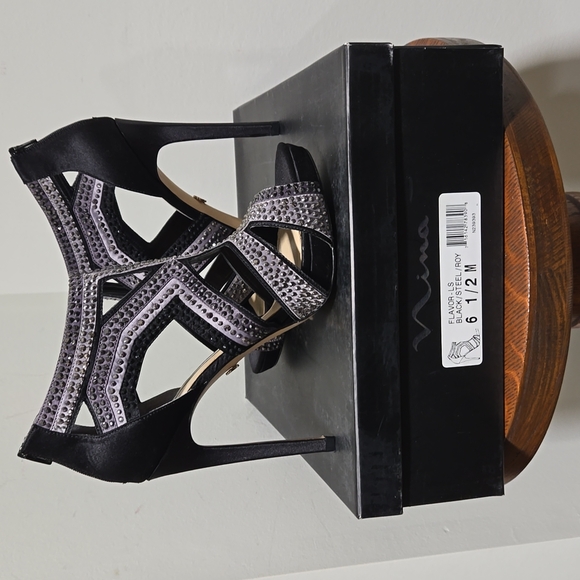 NINA FLAVOR - LS BLACK STEEL EMBELLISHED SATIN HIGH HEELS EVENING 6.5 W BOX - Picture 6 of 16